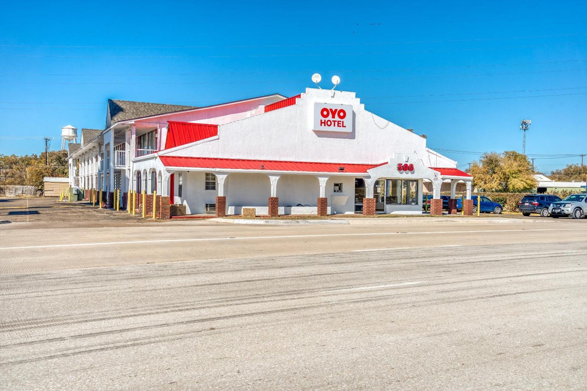 Oyo Hotel Waco University Area I-35 Esterno foto
